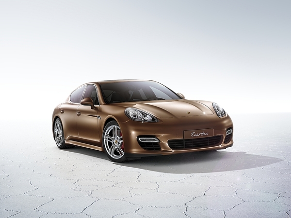 Photograph Tom Wittkemper Tomwittkemper Porsche Panamera Indoor Front Cgi on One Eyeland